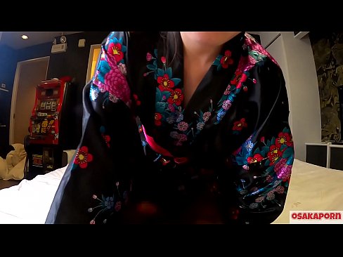 ❤️ Ko te kotiro cosplay rangatahi e pai ana ki te moe wahine ki te korikori me te pupuhi i roto i te wahine hoiho me te pupuhi. Kotiro Ahia he Topanga puhuruhuru me te tits ataahua i roto i nga kakahu Japanese tuku iho i roto i te ataata runaruna e whakaatu ana i te titoo me nga taonga taakaro Fuck. Sakura 3 OSAKAORN. ☑ Pono pakeke i a matou ❌️❤